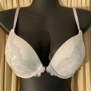 32DDD Victoria’s Secret Bra Very Sexy Push Up Silver